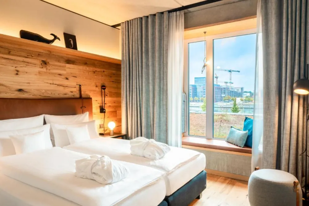 Me and All Hotel Kiel, by Hyatt, Zimmer